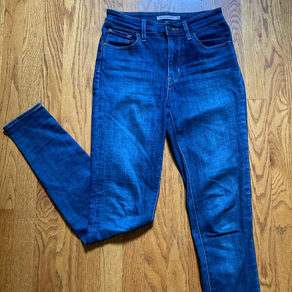 Levi’s 721 high rise skinny jeans dark blue Womens 26